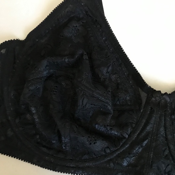 BREEZIES Lace Bra Underwire UltimAir Black Women’s Plus Size 46DD - Picture 4 of 16